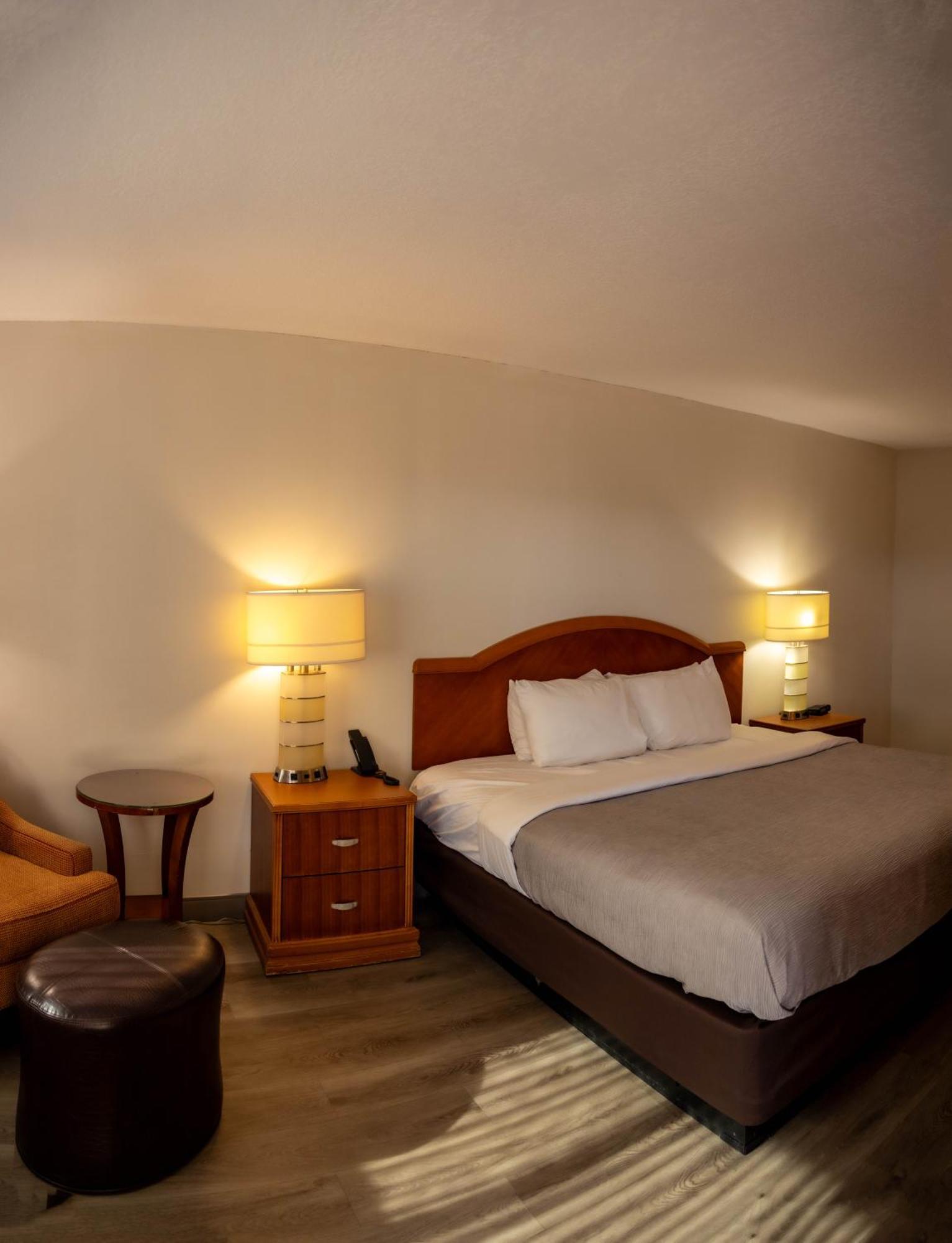 Quality Inn & Suites Lake Havasu City Dış mekan fotoğraf